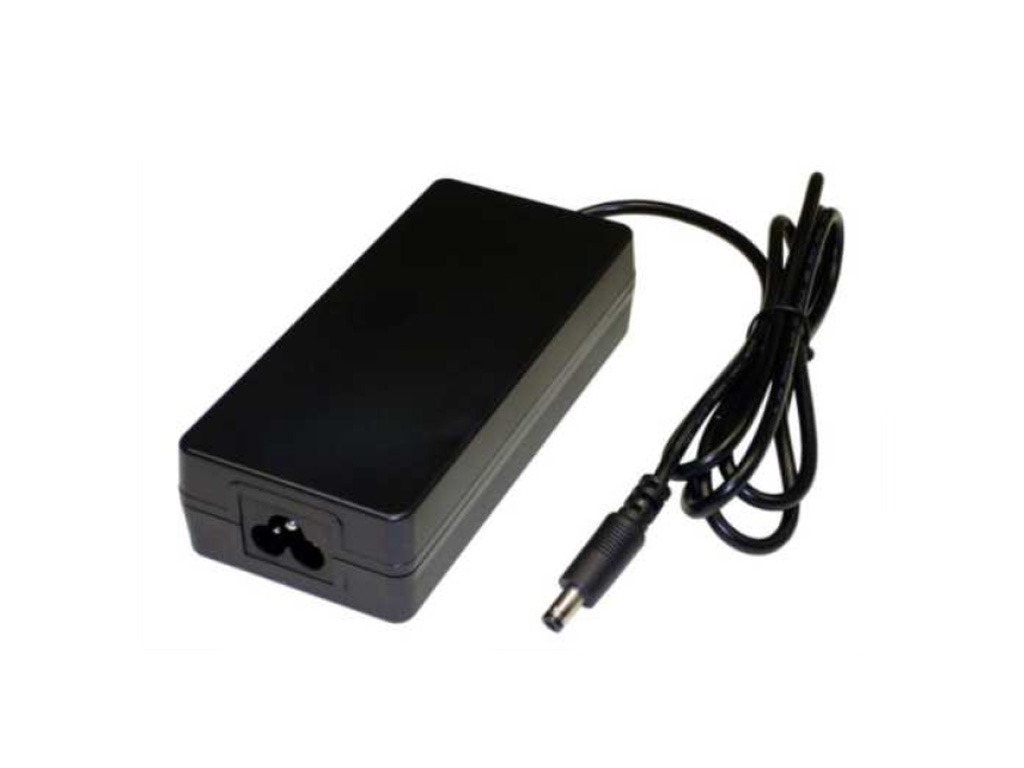 Externes Netzteil 12V 5A
